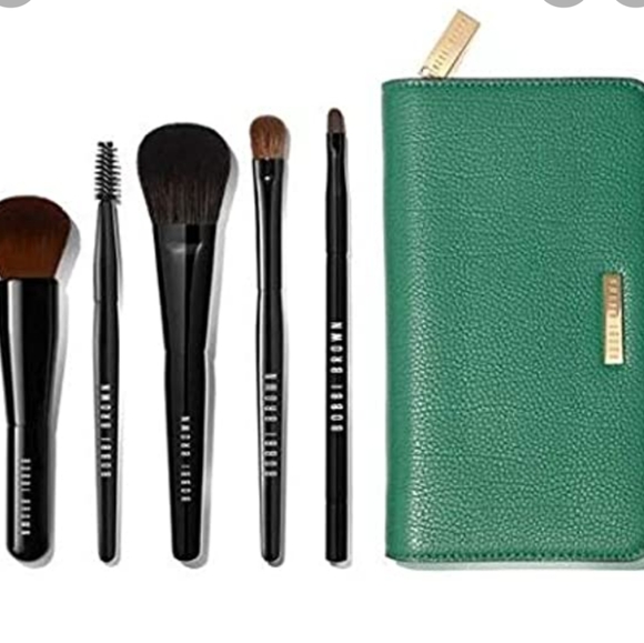 Bobbi Brown Essential Brush kit - Picture 4 of 4